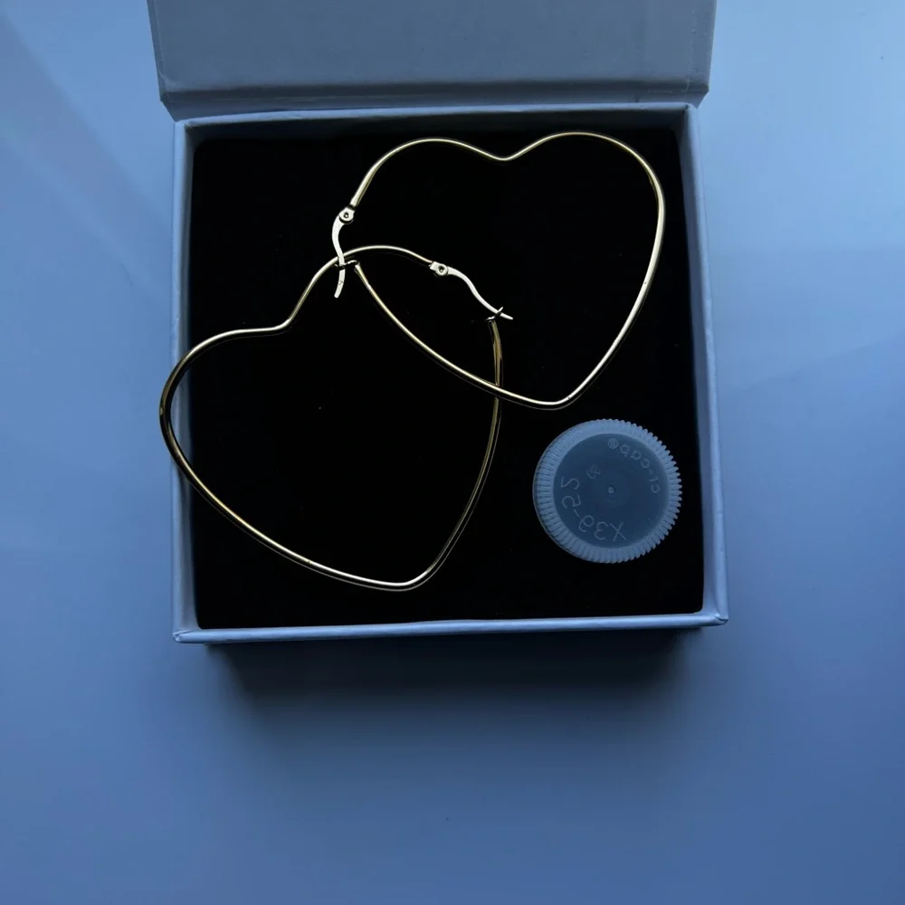 2.5” Gold plated Heart Hoop Earrings